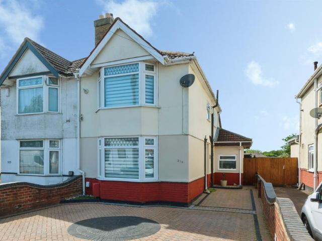 House for sale in Weston Common, City Of Southampton