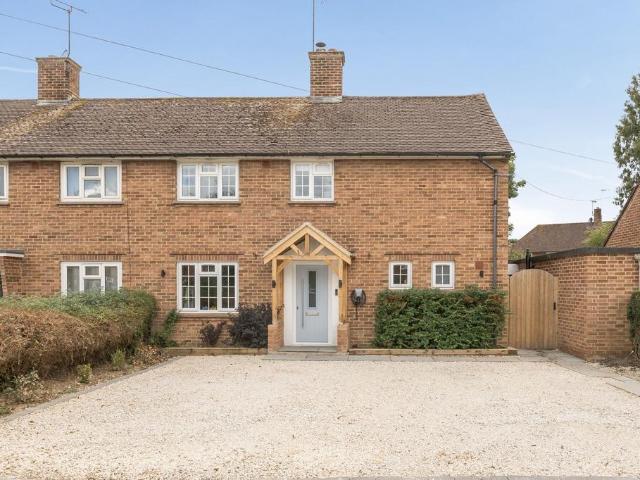 House for sale in Horsham, West Sussex