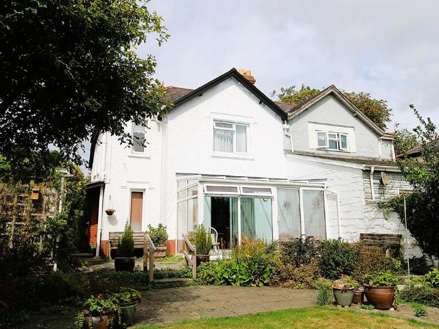 House for sale in Newcastle, Wales