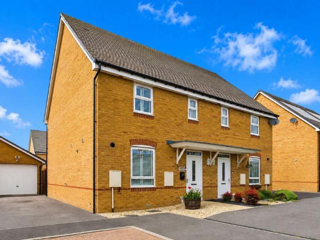 House for sale in Old Netley, Eastleigh