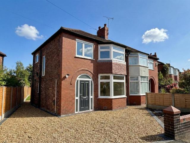 House for sale in Timperley, Trafford Park