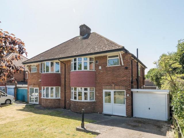 House for sale in Kidbrooke, Greater London
