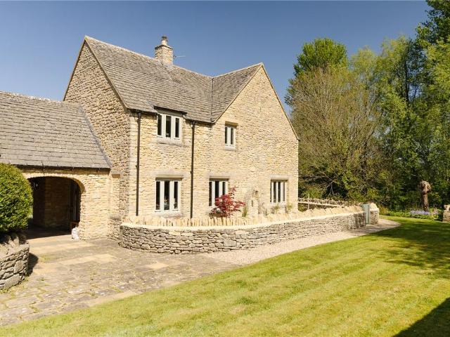 House for sale in Black Bourton, Oxfordshire