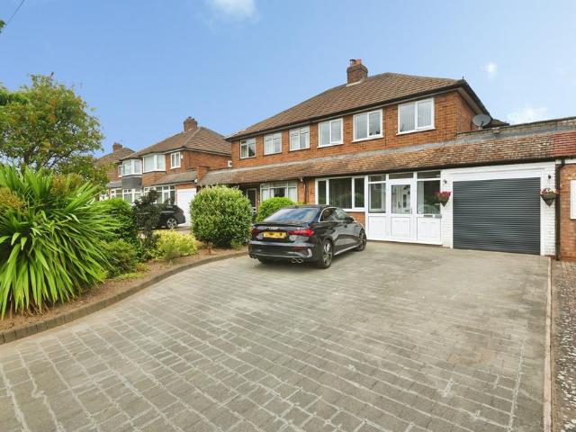 House for sale in Streetly, West Midlands
