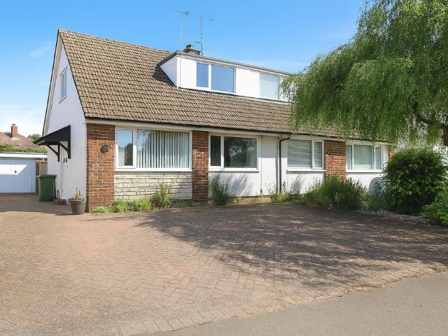 House for sale in Bromsgrove, Worcestershire