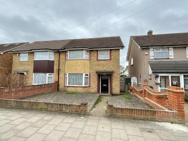 House for sale in London Borough of Havering, Greater London
