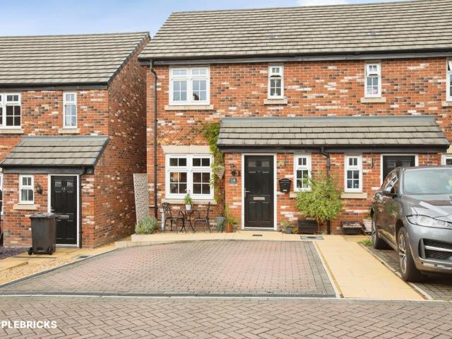 House for sale in Higher Bartle, Lancashire