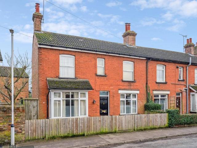 House for sale in Dunstable, Bedfordshire