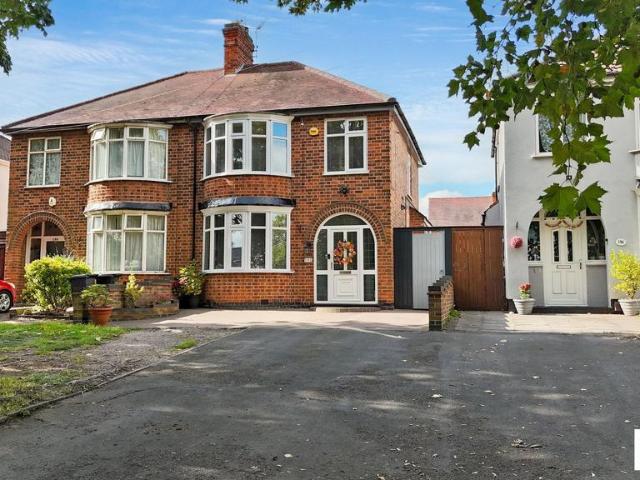 House for sale in Stocking Farm, Leicester
