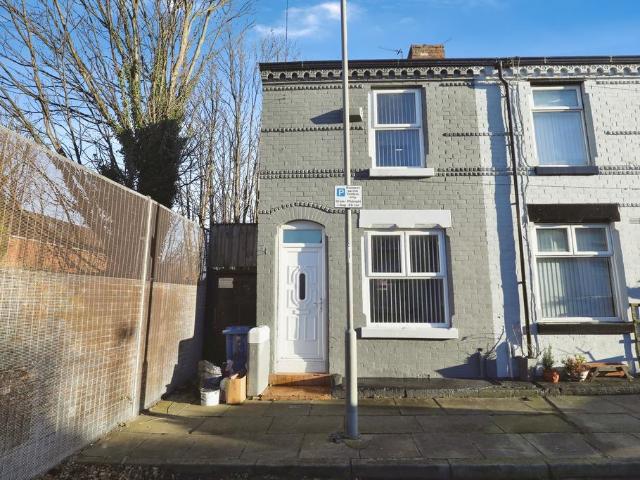 House for sale in Calderstones
