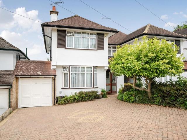 House for sale in Watford Rural, Batchworth