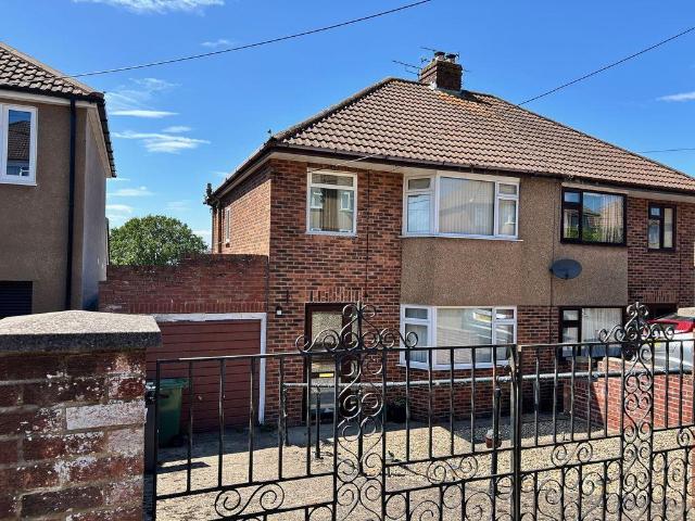 House for sale in Bromsberrow Heath, Gloucestershire