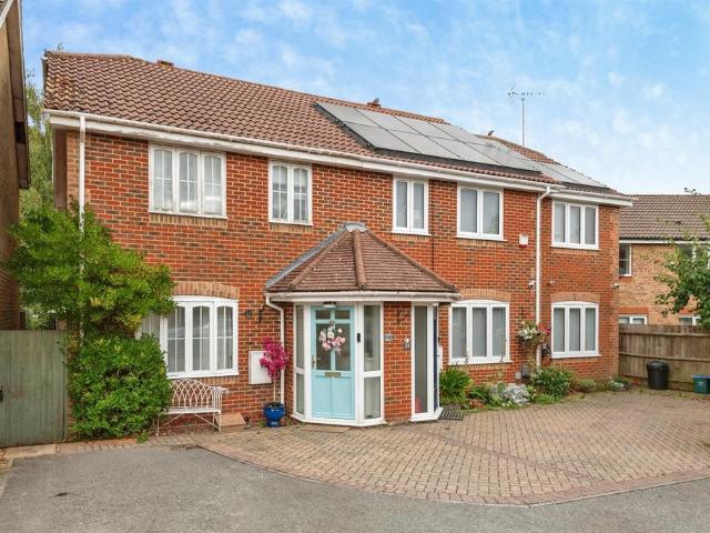 House for sale in Chells Manor, Stevenage