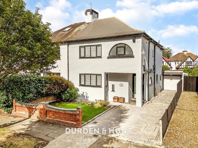 House for sale in London Borough of Havering, Greater London