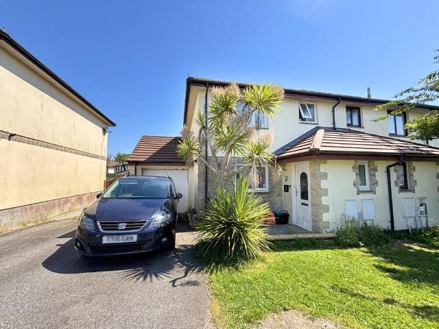 House for sale in Helston, Cornwall