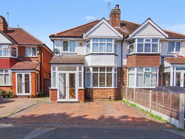 House for sale in Elmdon, West Midlands