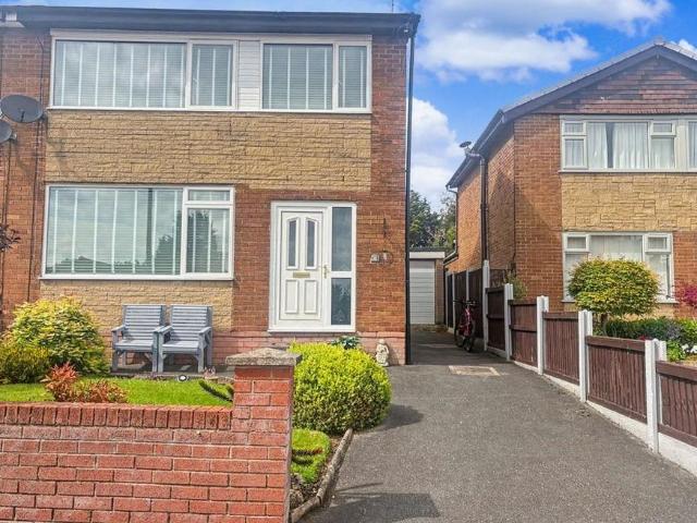 House for sale in Plungington, Higher Bartle