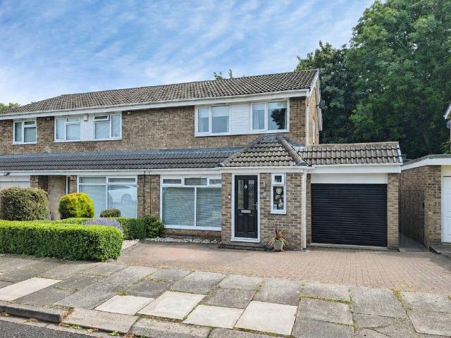 House for sale in Denton Burn, Tyne And Wear