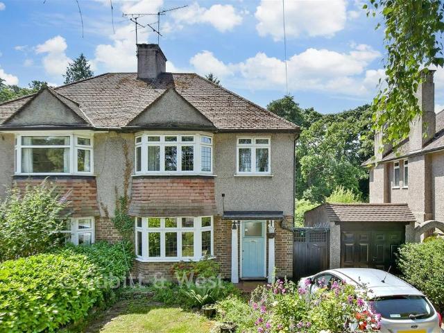 House for sale in London Borough of Croydon, Shirley