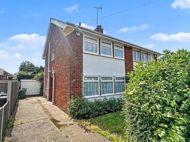 House for sale in Potters Corner, East Midlands