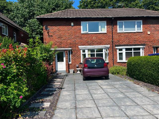 House for sale in Greenheys, Greater Manchester