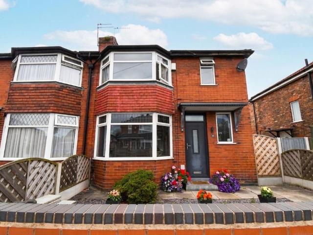 House for sale in Patricroft, Salford