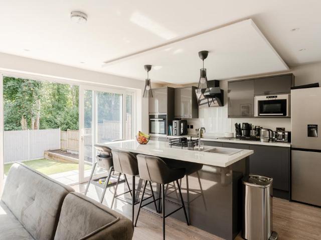 House for sale in Feckenham, City Of Bristol