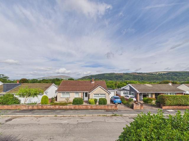 House for sale in Gilwern, Wales