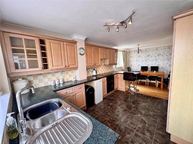House for sale in Llithfaen, Wales