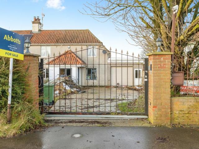 House for sale in Burgh St Peter, Norfolk