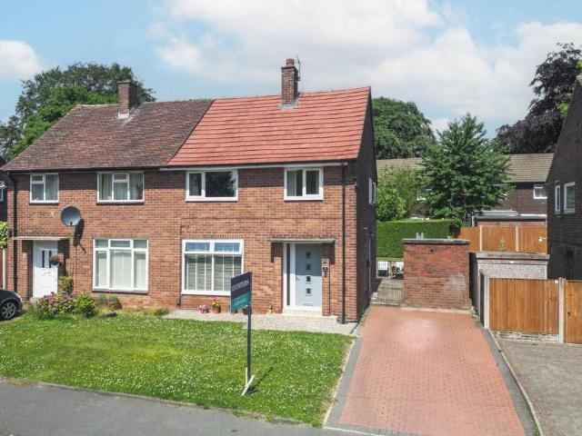 House for sale in Moortown, West Yorkshire
