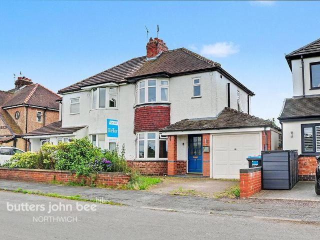 House for sale in Marston, Cheshire