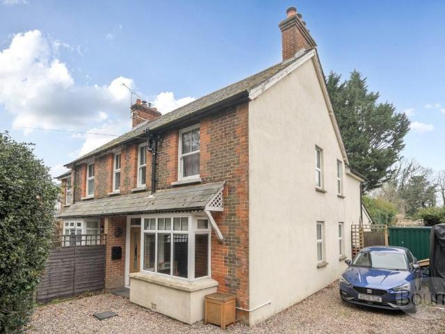House for sale in Littlecote, West Sussex