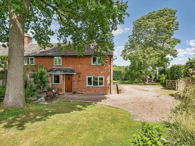 House for sale in Forthampton, Worcestershire
