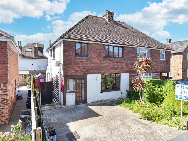 House for sale in Shide, Isle Of Wight