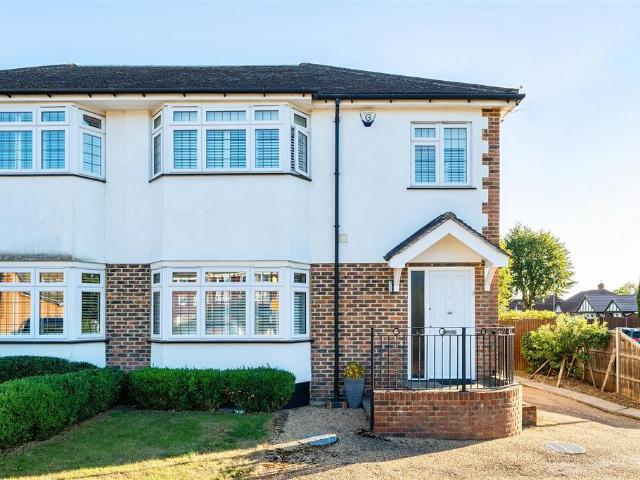 House for sale in London Borough of Bromley, Greater London