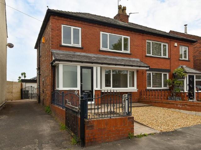 House for sale in Andertons Mill, Lancashire