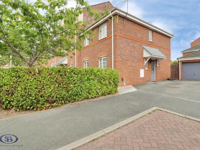 House for sale in Hammond Street