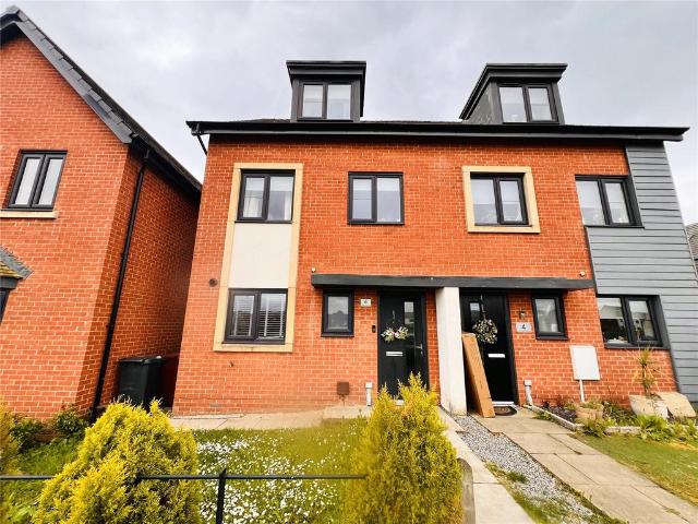 House for sale in Elmton, East Midlands