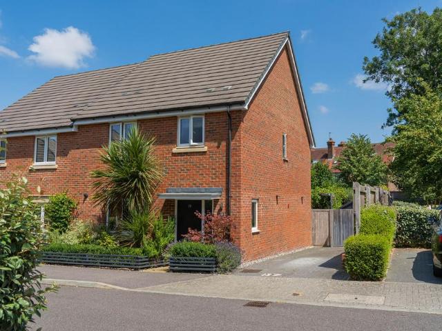 House for sale in Fox Hill, Mid Sussex