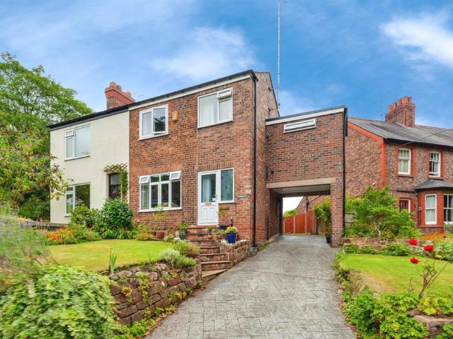 House for sale in Frodsham, Cheshire