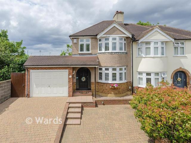 House for sale in Crayford, Greater London