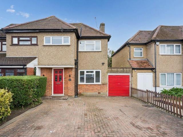 House for sale in Greater London