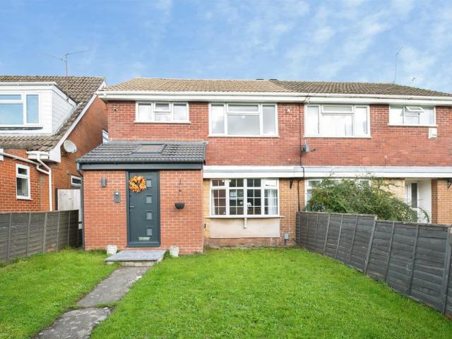 House for sale in Bryncyn, Cardiff