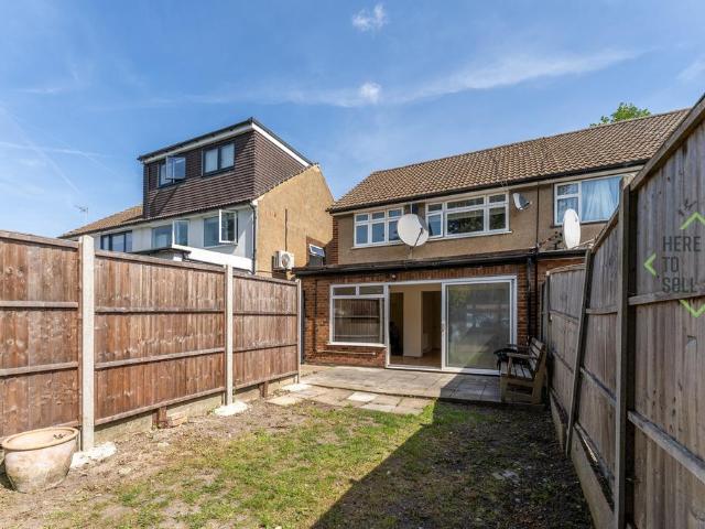 House for sale in Edmonton, Greater London