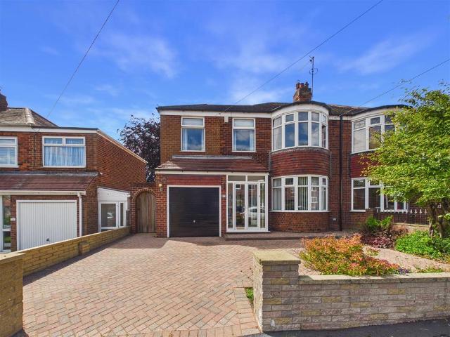 House for sale in Kirk Ella, East Riding Of Yorkshire