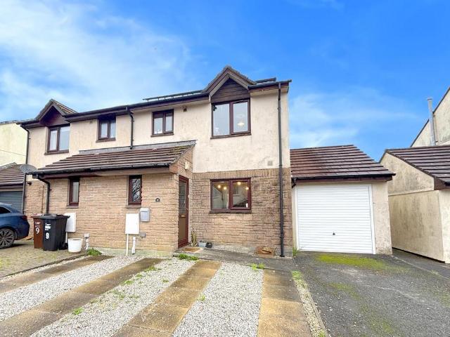 House for sale in Helston, Cornwall