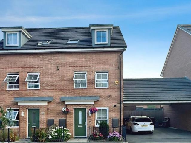 House for sale in Camp Hill