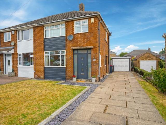 House for sale in Bramley, South Yorkshire