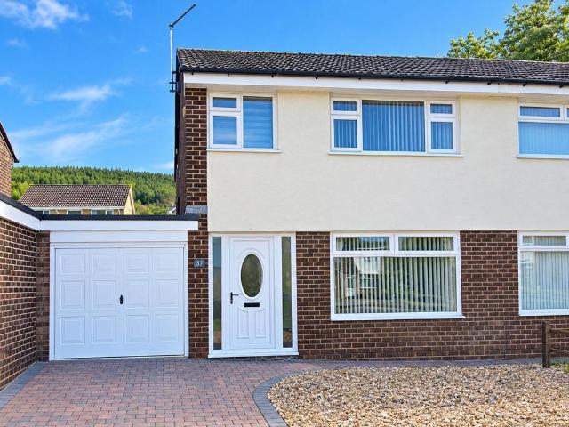 House for sale in Hunter's Hill, Guisborough